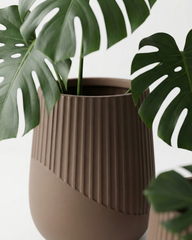 Juniper Fiberglass Planter – Pale Brown
