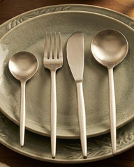 Elegant Silver Cutlery Set – Set of Four