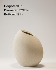 Patato-C Fiberglass Planter – Oyster White | Sculptural Vertical Form