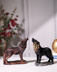 Black Howling Wolf Showpiece