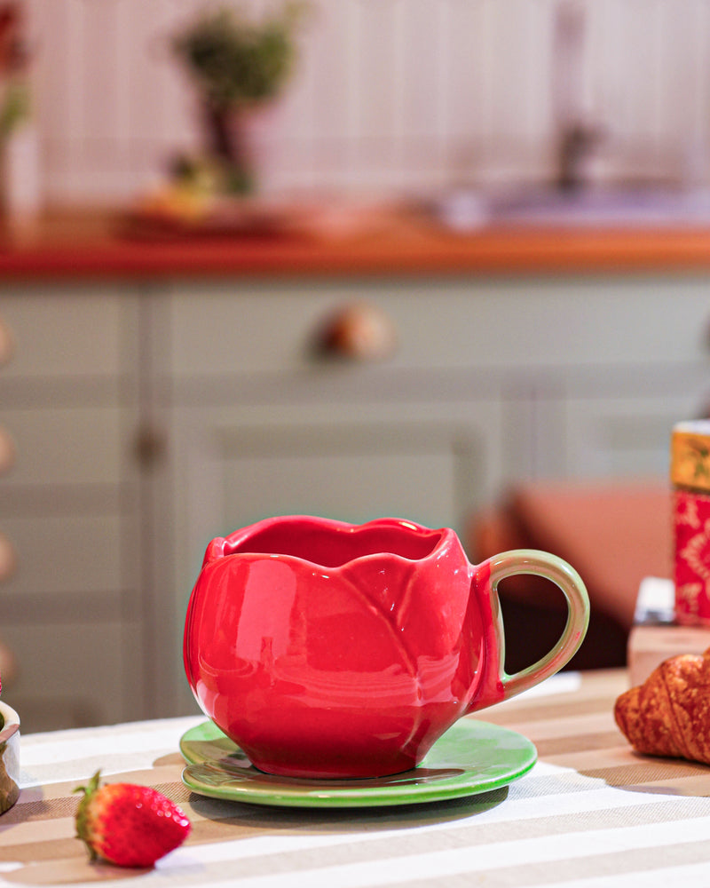 Alamkari India Ceramic Blooming Red Tulip Cup and Saucer Set