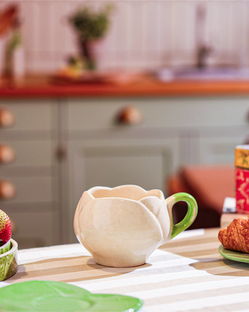 Alamkari India Ceramic Blooming White Tulip Cup and Saucer Set