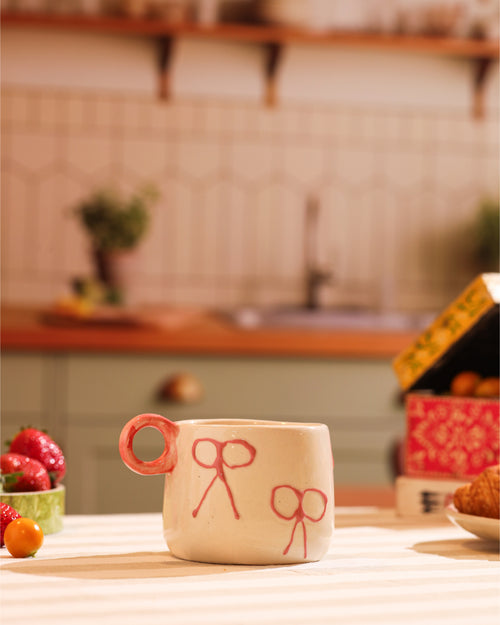Alamkari India Ceramic Bowtie Ceramic Tea Cup