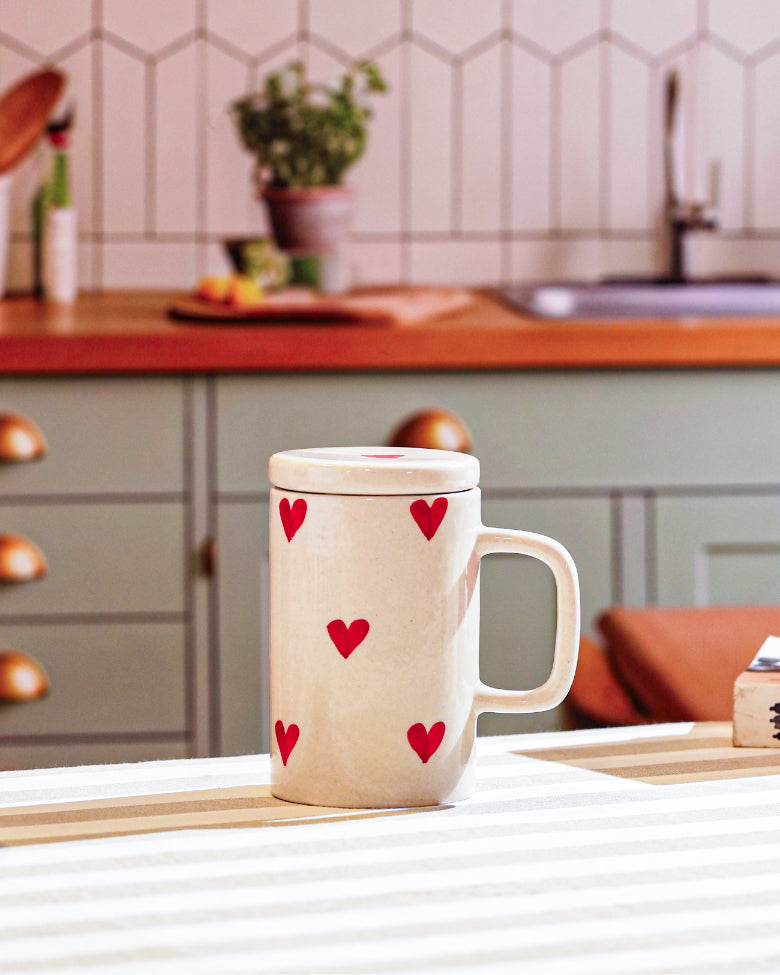 Alamkari India Ceramic Heartwarming Ceramic Tea Mug with Lid