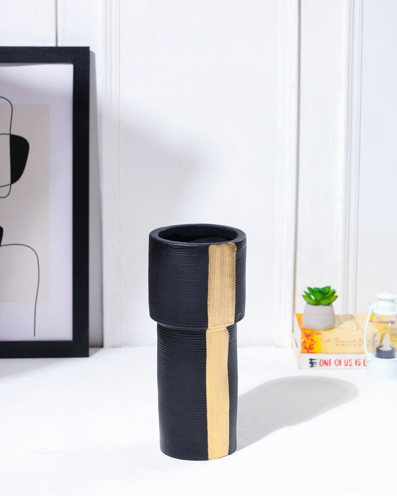 Alamkari India Gold Streak Minimalist Vase