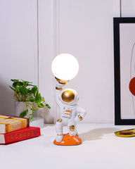 Alamkari India Polyresin Astronaut Resin Table Lamp