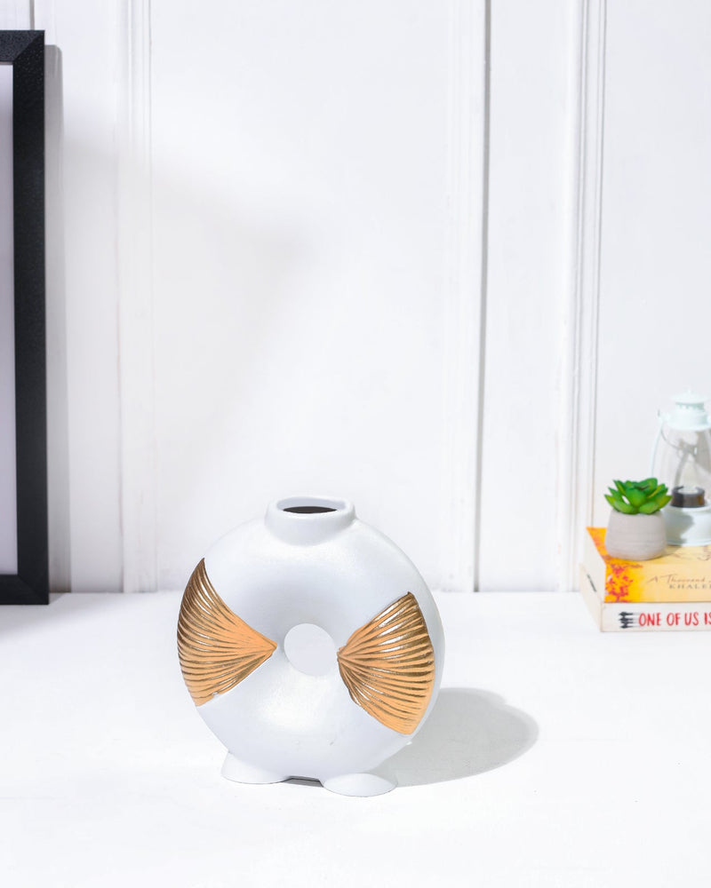 Alamkari India Polyresin Elegant Gold Accent Bow Vase Set