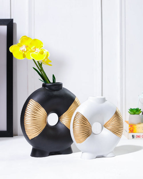 Alamkari India Polyresin Elegant Gold Accent Bow Vase Set