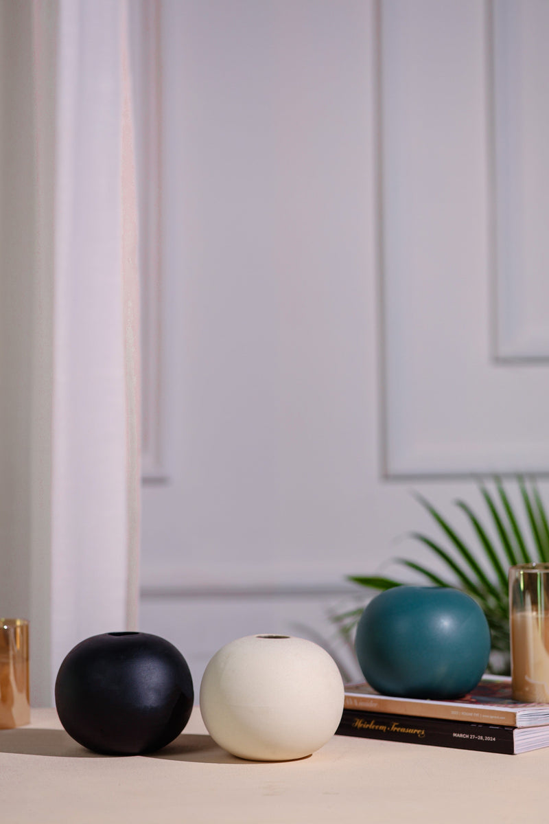 Alamkari India Pottery Flower Vase